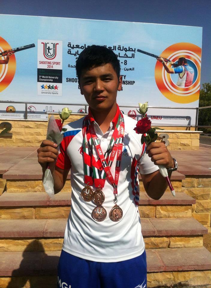 ОУХМ Э.Даваахүү Дэлхийн аваргын “ХОС ХҮРЭЛ” медаль хүртлээ